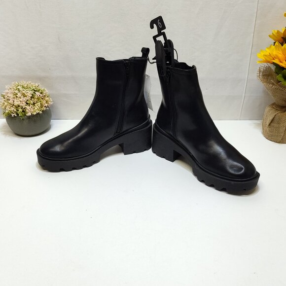 Time and Tru Unit Chelsea Ankle Lug Sole Combat Boot Memory Foam Women's Size 6 - Picture 5 of 8